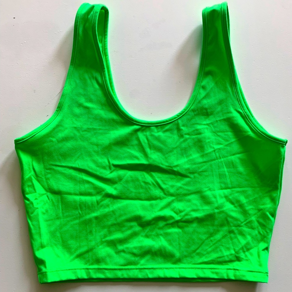 Buffbunny small tank crop top